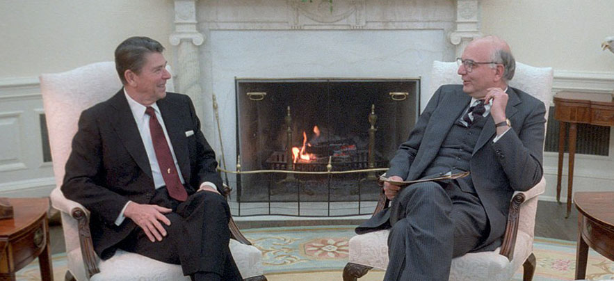 12/14/1981 President Reagan Paul Volcker Meeting to discuss monetary policy with Paul Volker in Oval Office